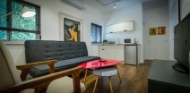 Hanasi 129 Boutique Apartment